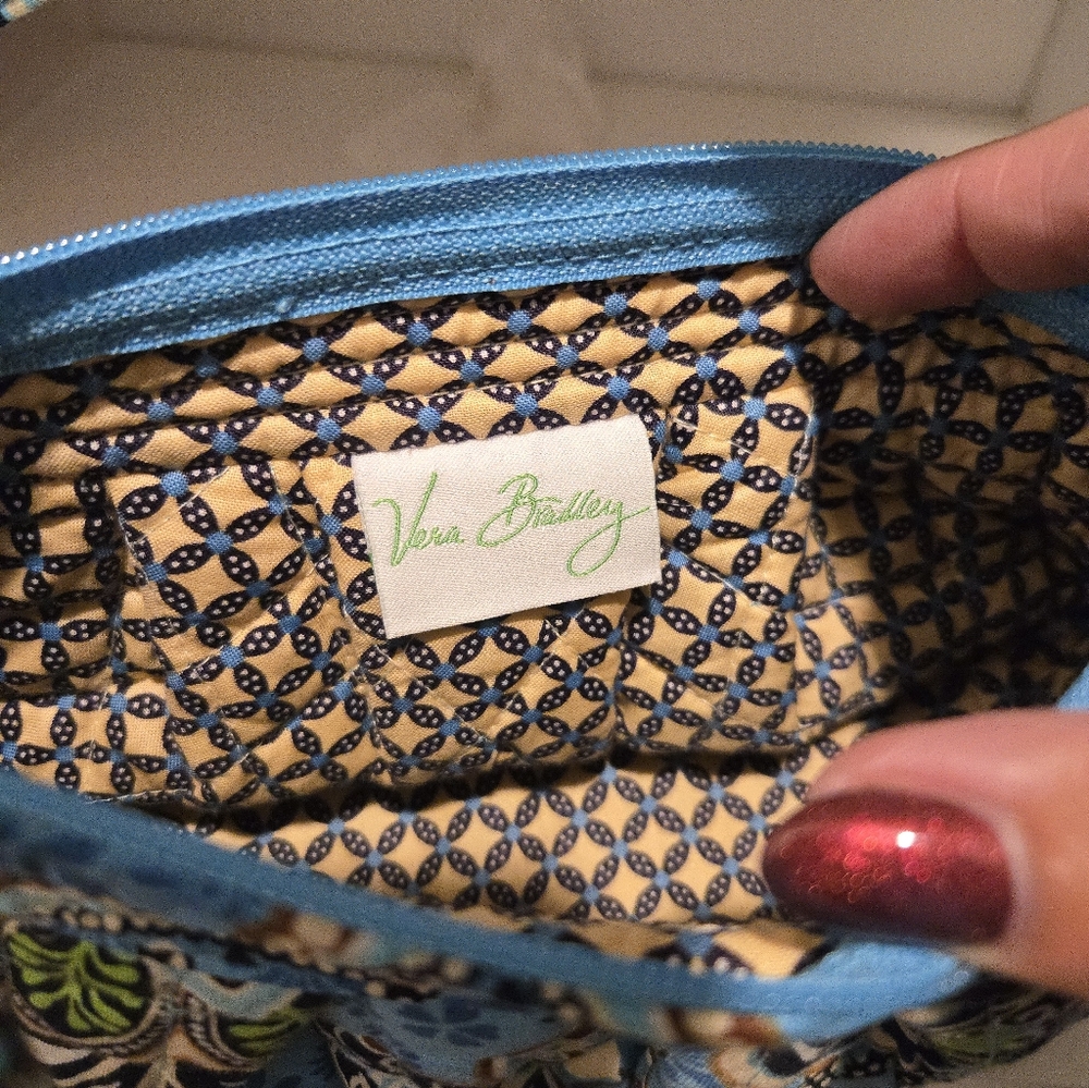 Vera Bradley Little Hipster Frannie Crossbody from  Bali Blue Collection NWT - Picture 2 of 6